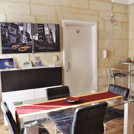 B&B Lecce Holidays Buitenkant foto