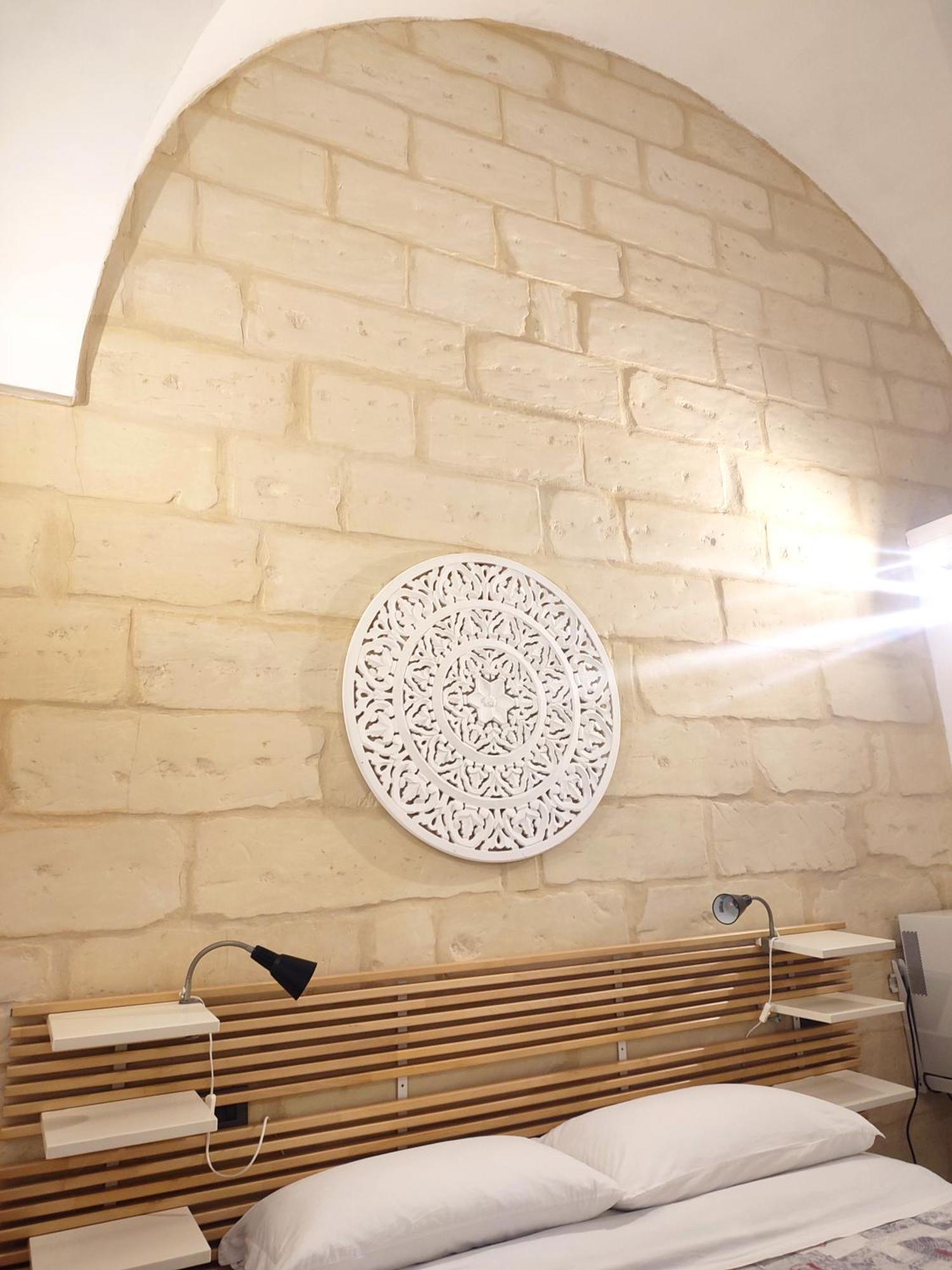B&B Lecce Holidays Buitenkant foto