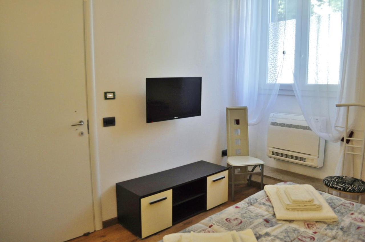 B&B Lecce Holidays Buitenkant foto